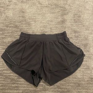 Lululemon hotty hot shorts!!